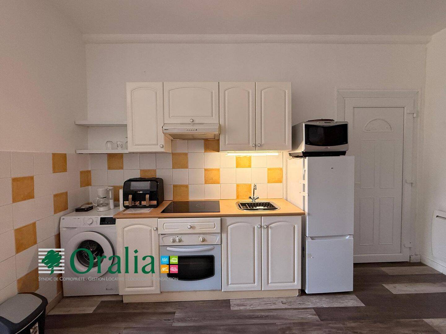 Appartement 1 pièce 24 m² · à Saint-Germain-au-Mont-d'Or · 24,3 m² · 480 €/mois