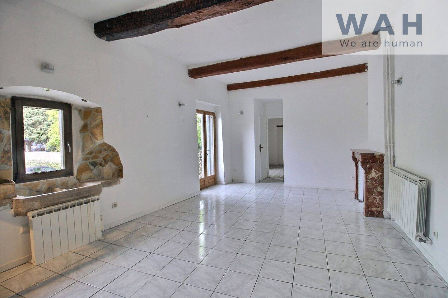 Maison 5 pièces 92 m² · à Saint-Martin-de-Londres · 92 m² · 249 000 €