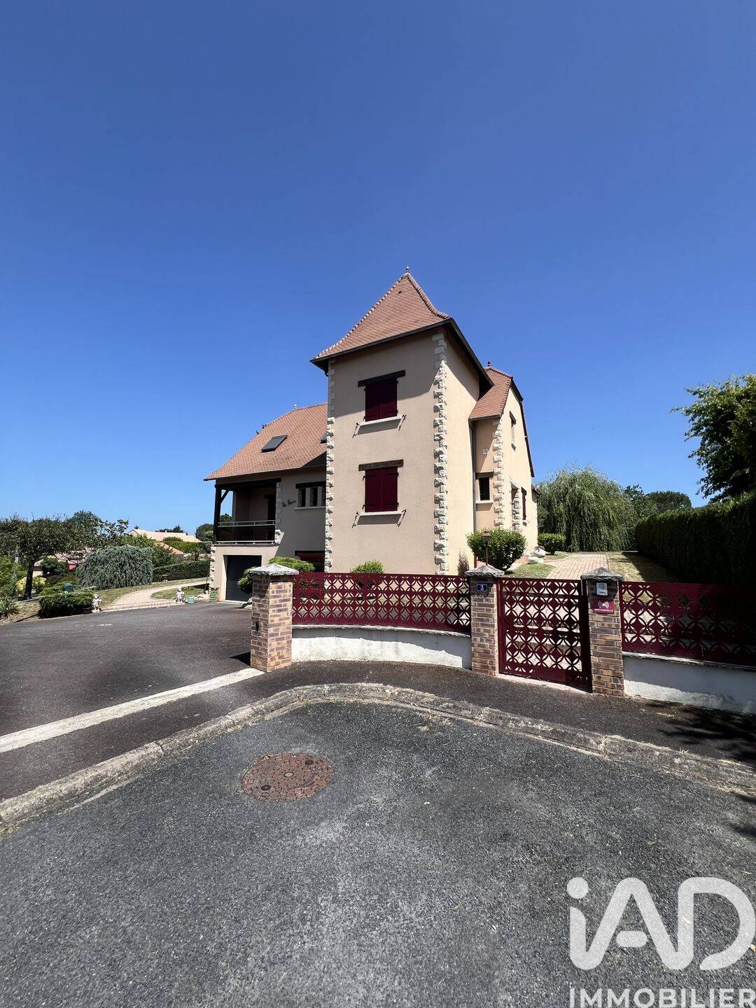 Maison 6 pièces 150 m² · à Cosnac · 150 m² · 296 000 €