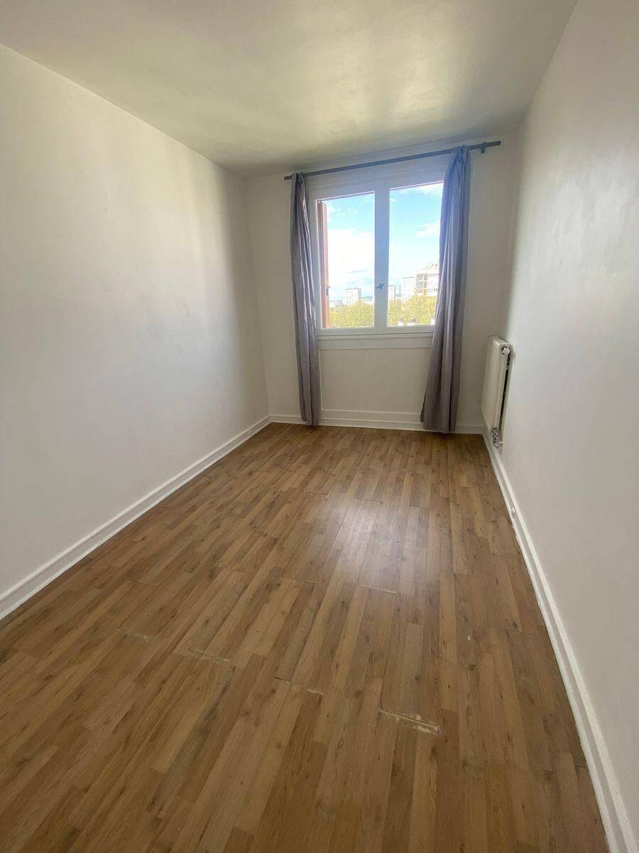 Appartement 3 pièces 60 m² · à Villeneuve-la-Garenne · 60 m² · 1 250 €/mois