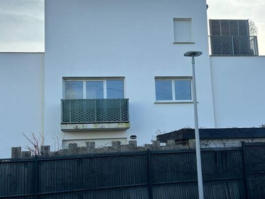 Appartement à vendre 168 000 € 2 pièces 1 chambre 42 m² Étage 1/2 La Lesque Eysines 33320