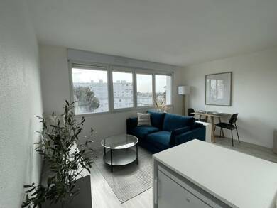 Appartement à louer 650 € 1 pièce 22 m² Saint Jean-Belcier-Carle Vernet-Albert 1er Bordeaux 33000