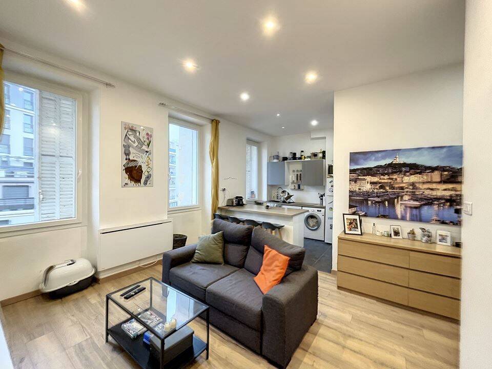 Appartement 2 pièces 42 m² · à Marseille 7ème Arrondissement · 42 m² · 930 €/mois
