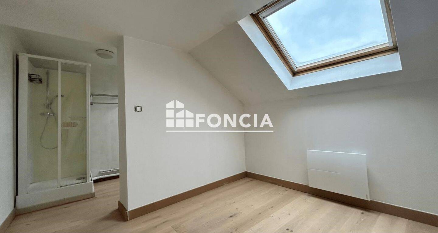 Appartement 1 pièce 49 m² · à Lille · 49 m² · 199 000 €