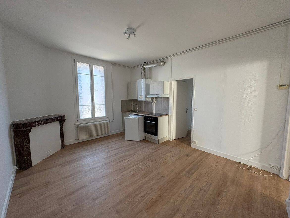 Appartement 2 pièces 37 m² · à Reims · 37,4 m² · 551 €