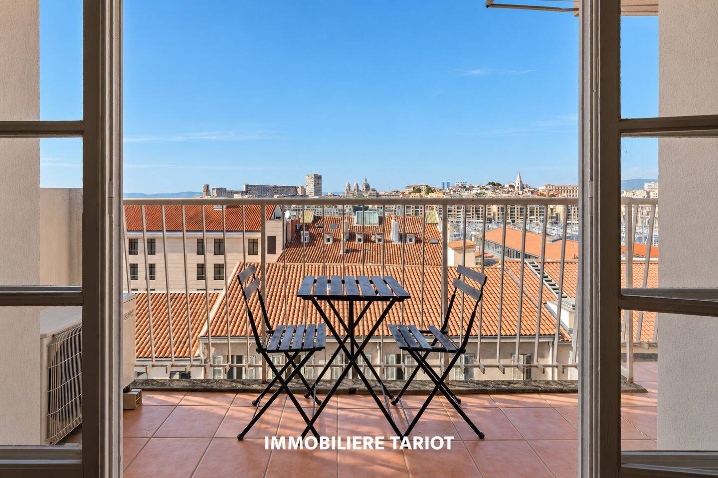 Appartement 2 pièces 43 m² · à Marseille 7ème Arrondissement · 43 m² · 296 000 €