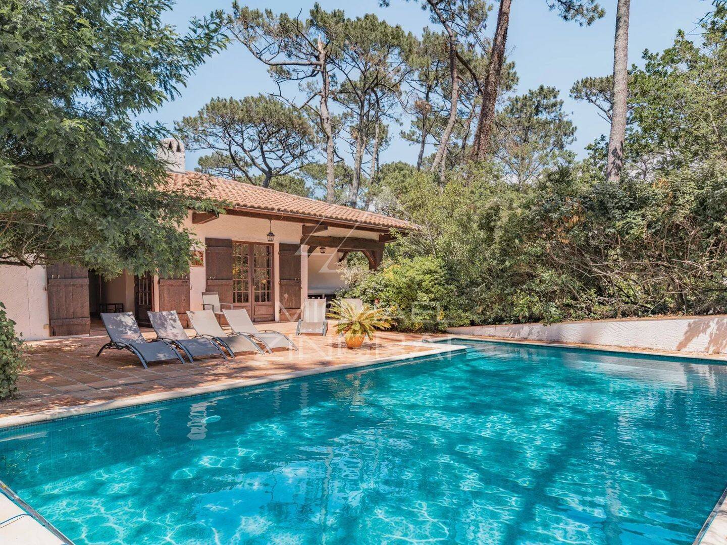 Maison 6 pièces 142 m² · à La Teste-de-Buch · 142 m² · 1 690 000 €