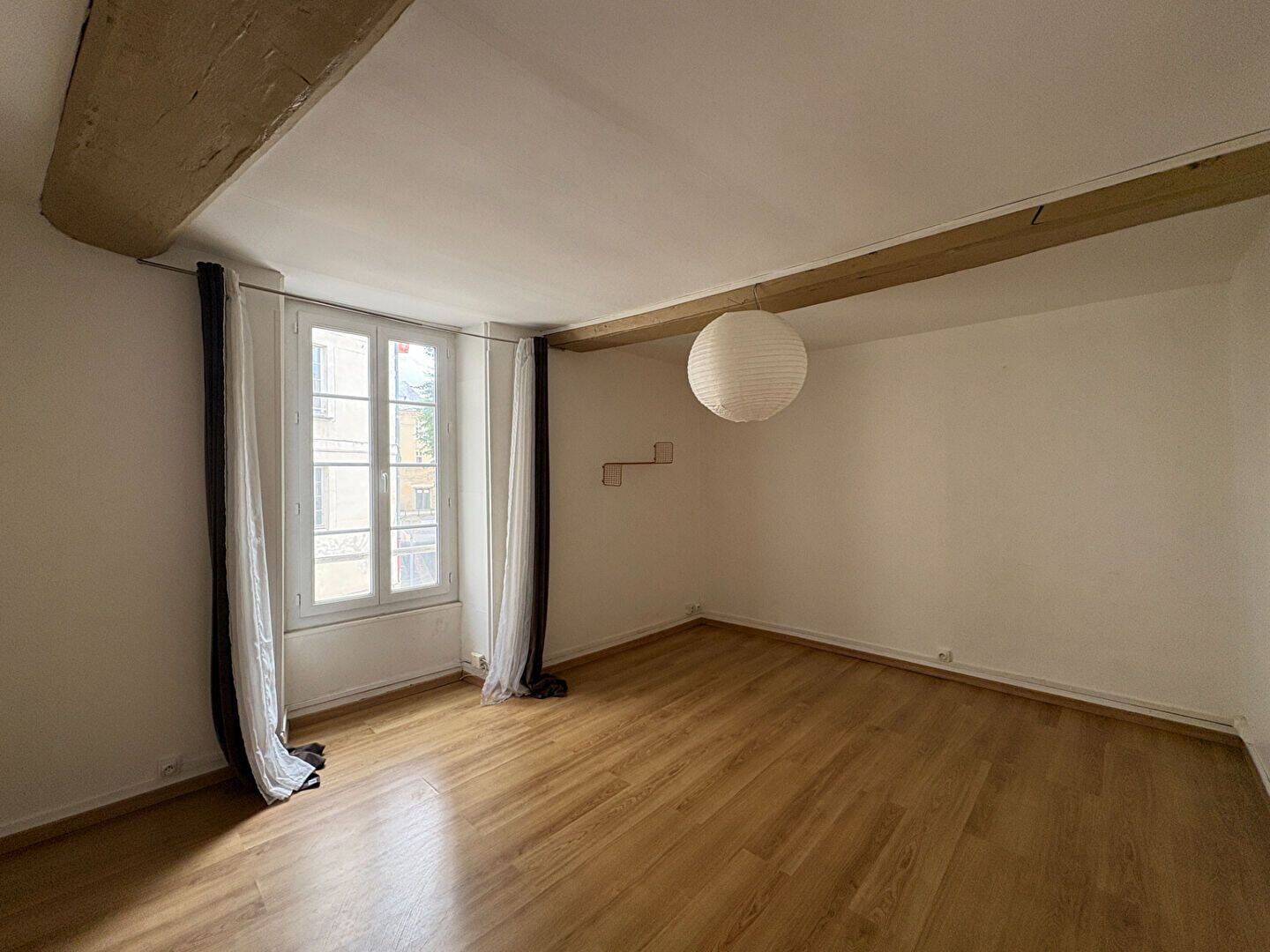 Maison 4 pièces 73 m² · à Caen · 72,6 m² · 990 €/mois