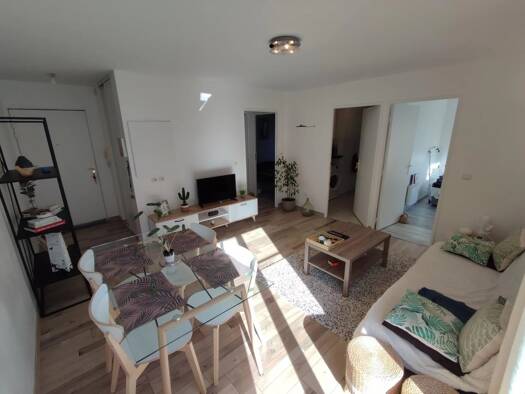 Appartement à vendre 158 000 € 3 pièces 2 chambres 49,3 m² RDC/3 Wallon Vedrines Trappes 78190