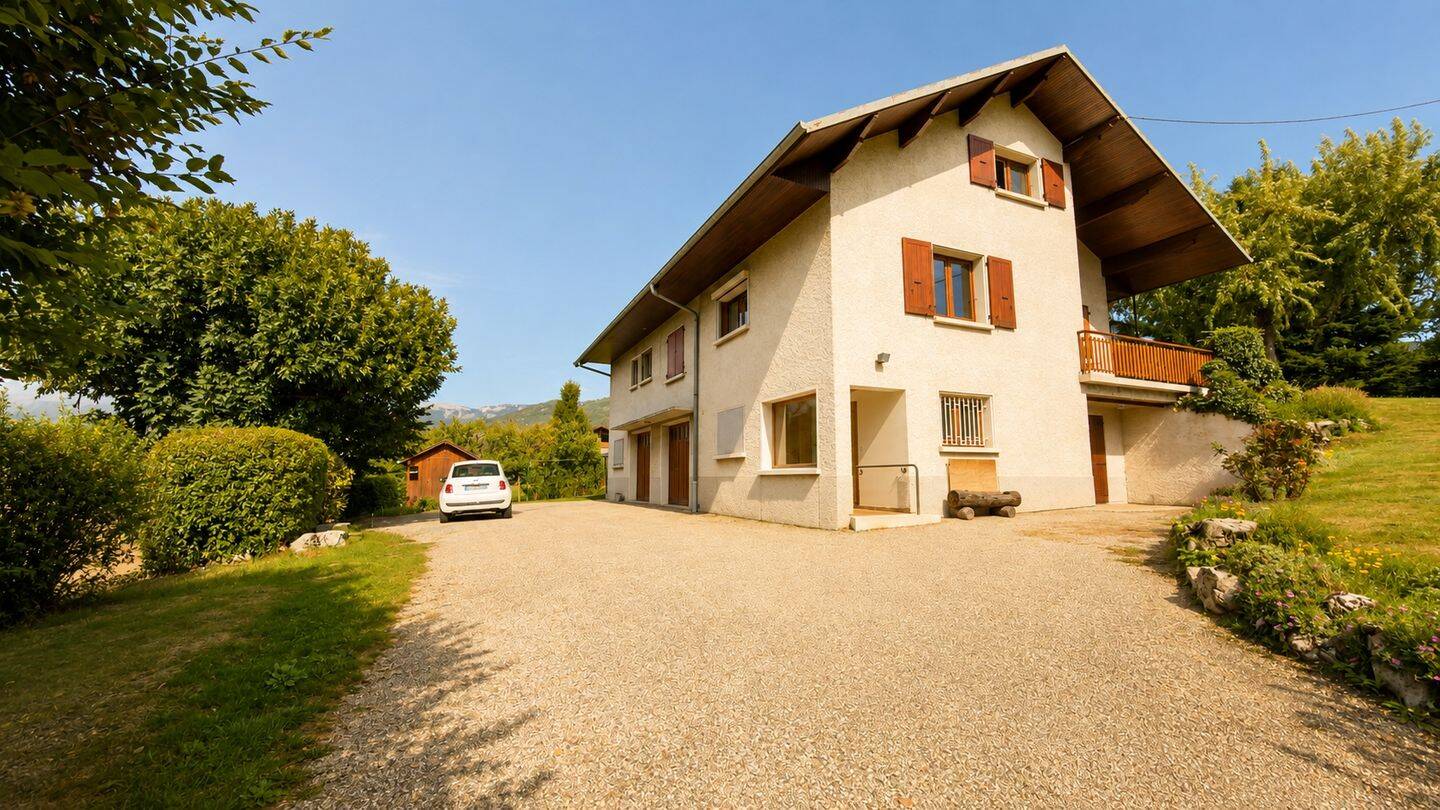 Maison 5 pièces 142 m² · à La Ravoire · 142 m² · 1 600 €/mois