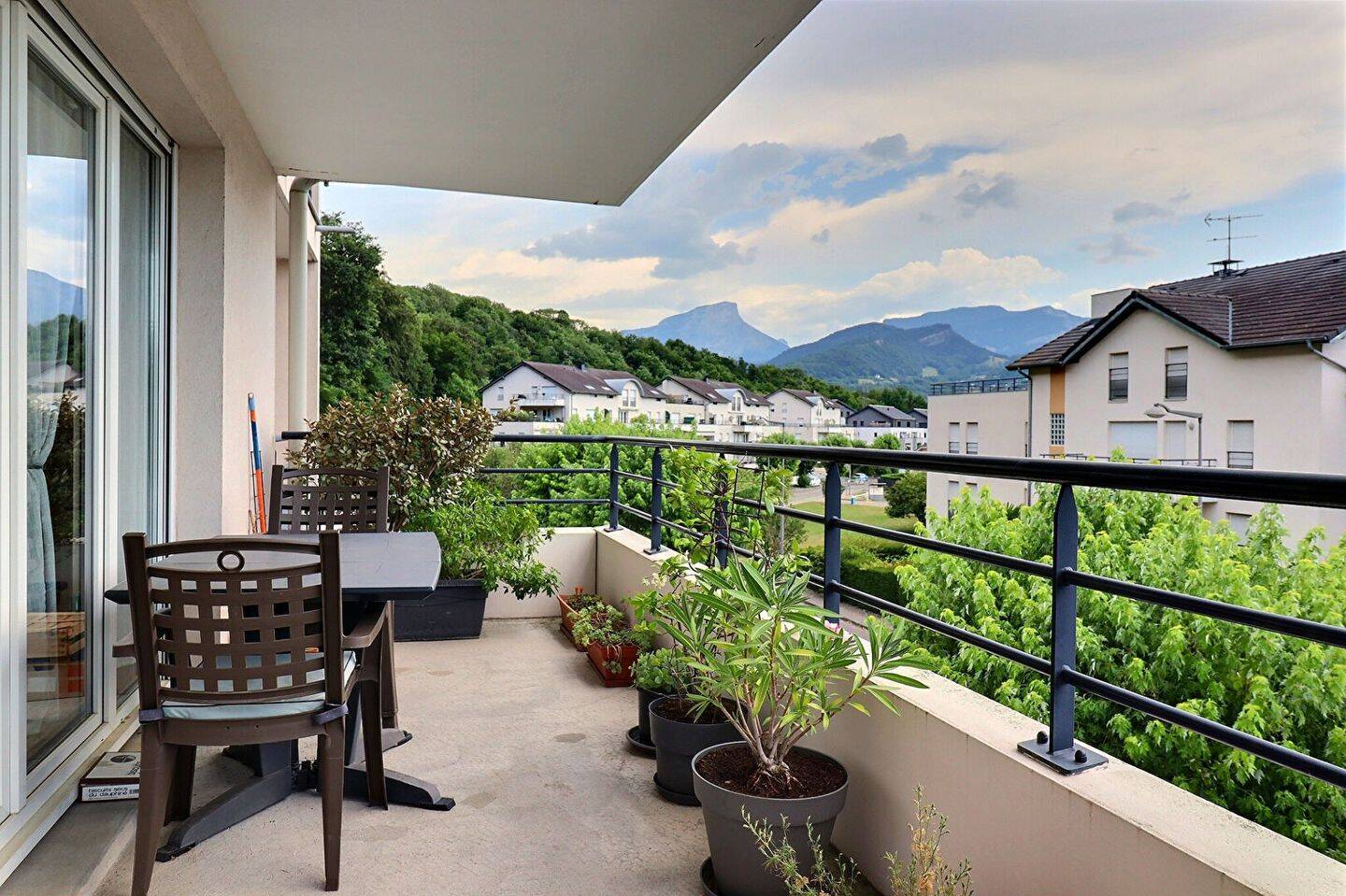 Appartement 3 pièces 67 m² · à La Ravoire · 66,8 m² · 230 000 €