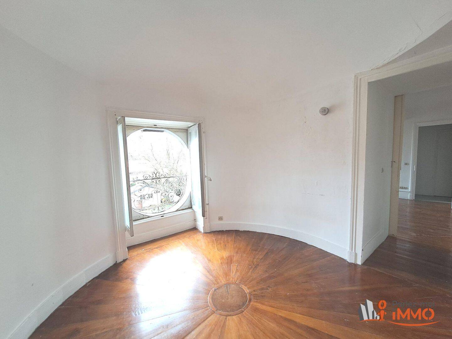 Appartement 5 pièces 137 m² · à Roche-la-Molière · 137 m² · 170 000 €