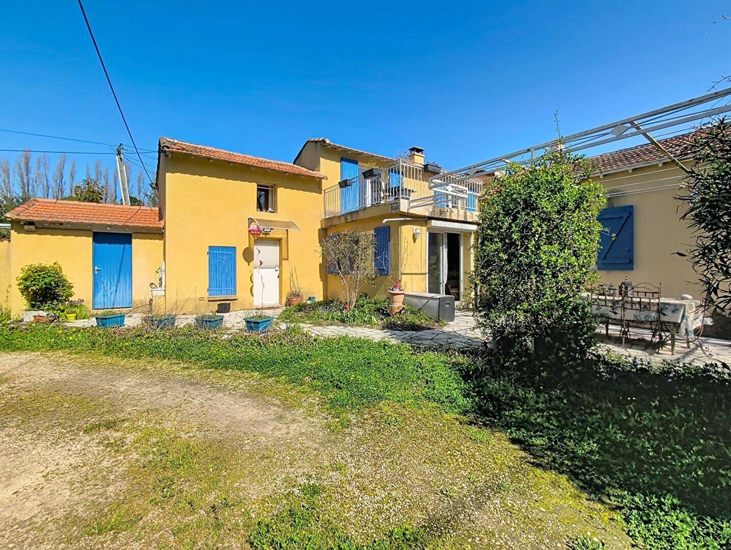Maison 5 pièces 137 m² · à Sénas · 137 m² · 310 000 €
