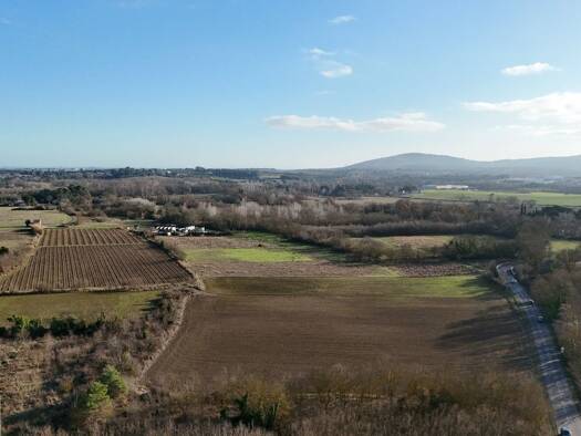 Terrain à vendre 61 550 € 11 085 m² de terrain Lavérune 34880