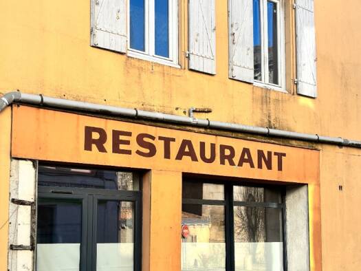 Maison à vendre 130 000 € 4 pièces 1 chambre 200 m² Courçon 17170