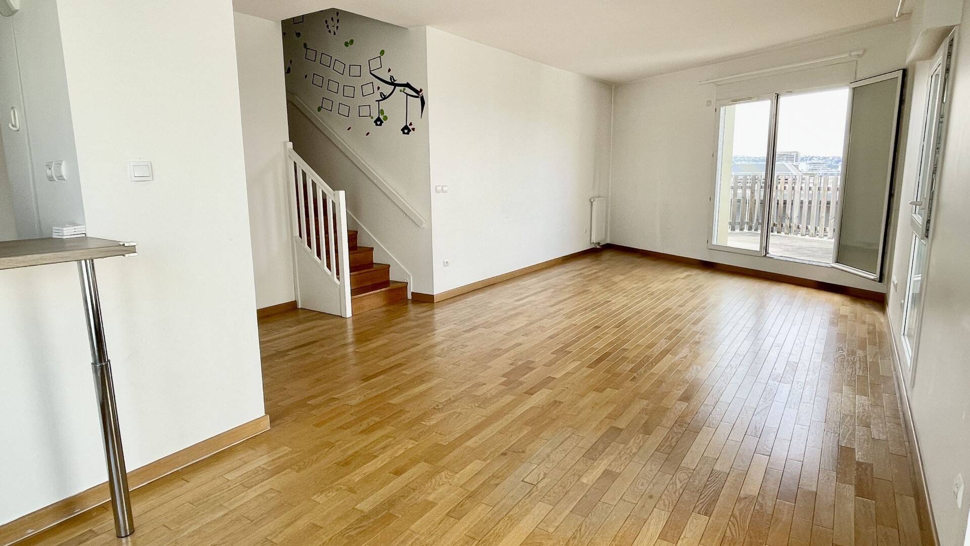 Appartement 4 pièces 109 m² · à Issy-les-Moulineaux · 108,8 m² · 3 300 €/mois