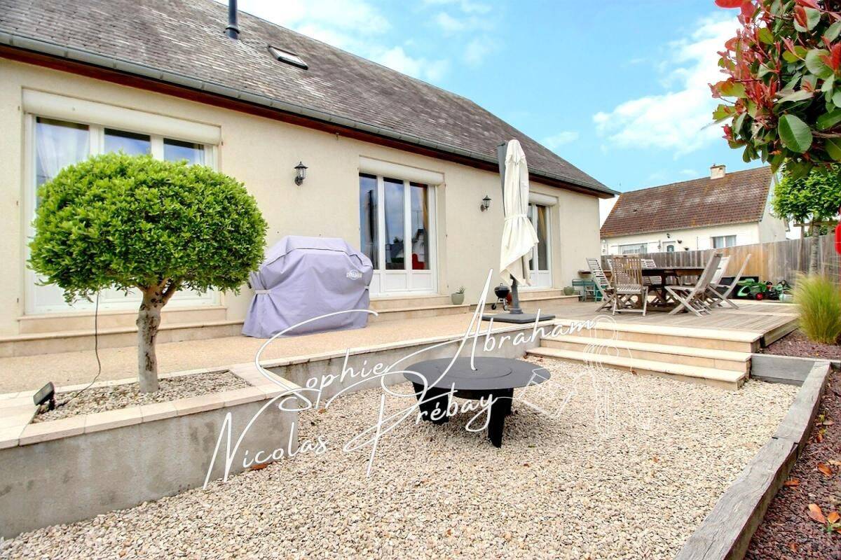 Maison 7 pièces 173 m² · à Angerville · 173 m² · 269 000 €