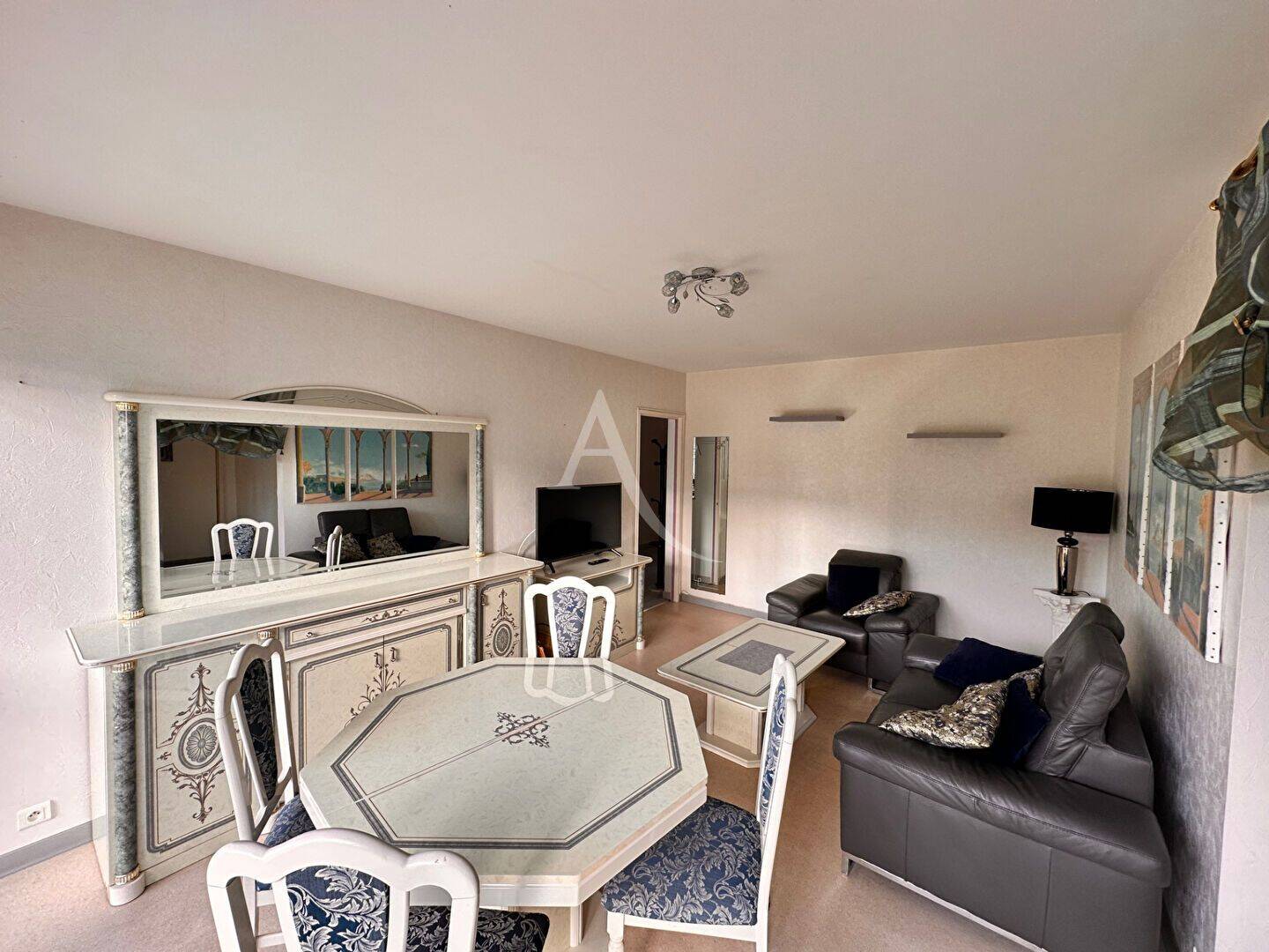 Appartement 4 pièces 80 m² · à La Roche-sur-Yon · 79,8 m² · 790 €