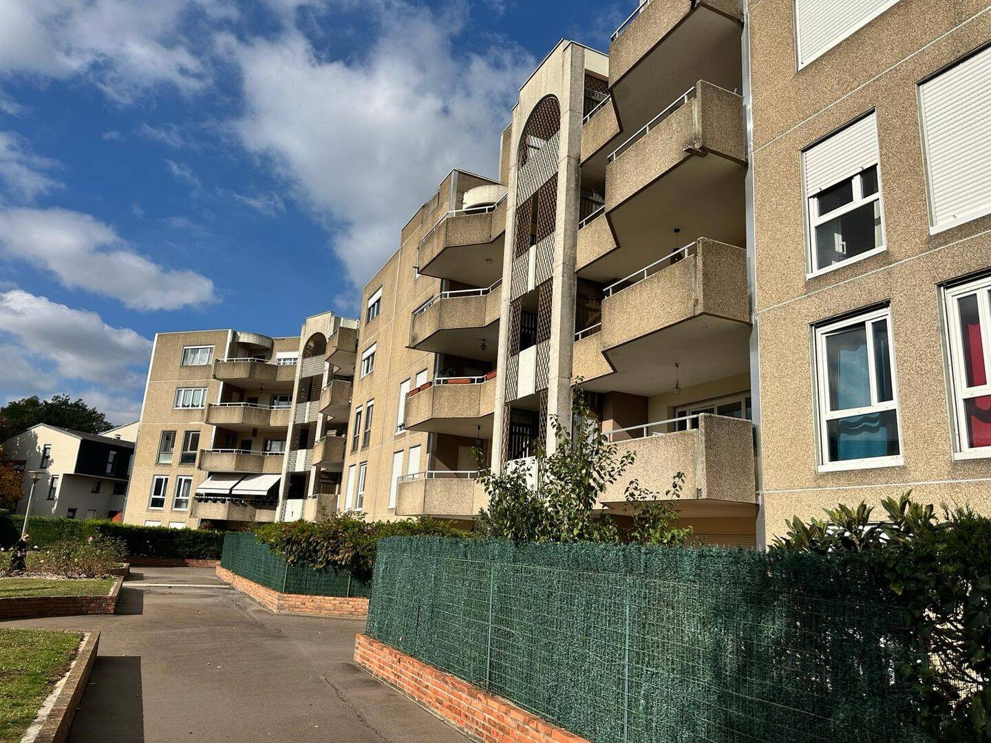 Appartement 5 pièces 86 m² · à Évry-Courcouronnes · 86 m² · 195 000 €
