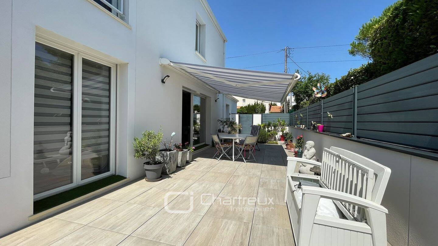 Maison 5 pièces 119 m² · à Saint-Georges-de-Didonne · 118,7 m² · 564 600 €