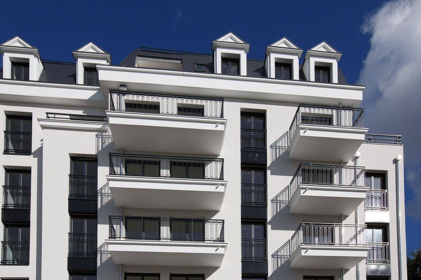 Appartement 3 pièces 64 m² · à Clamart · 63,6 m² · 1 289 €