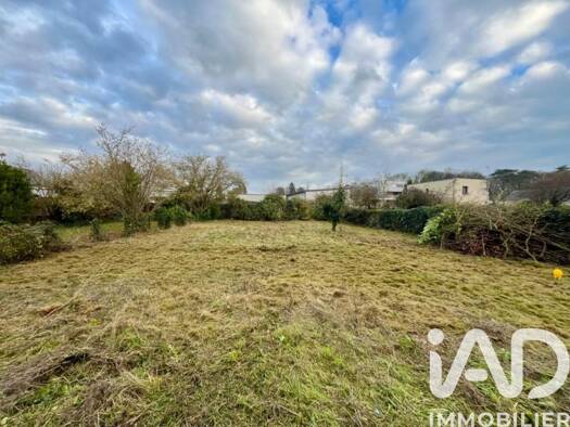 Terrain constructible à vendre 39 800 € 400 m² de terrain Sud Segré 49500
