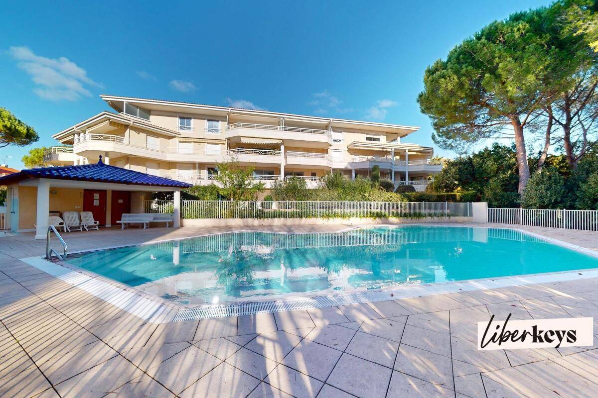 Appartement 5 pièces 138 m² · à Saint-Raphaël · 138,2 m² · 930 000 €