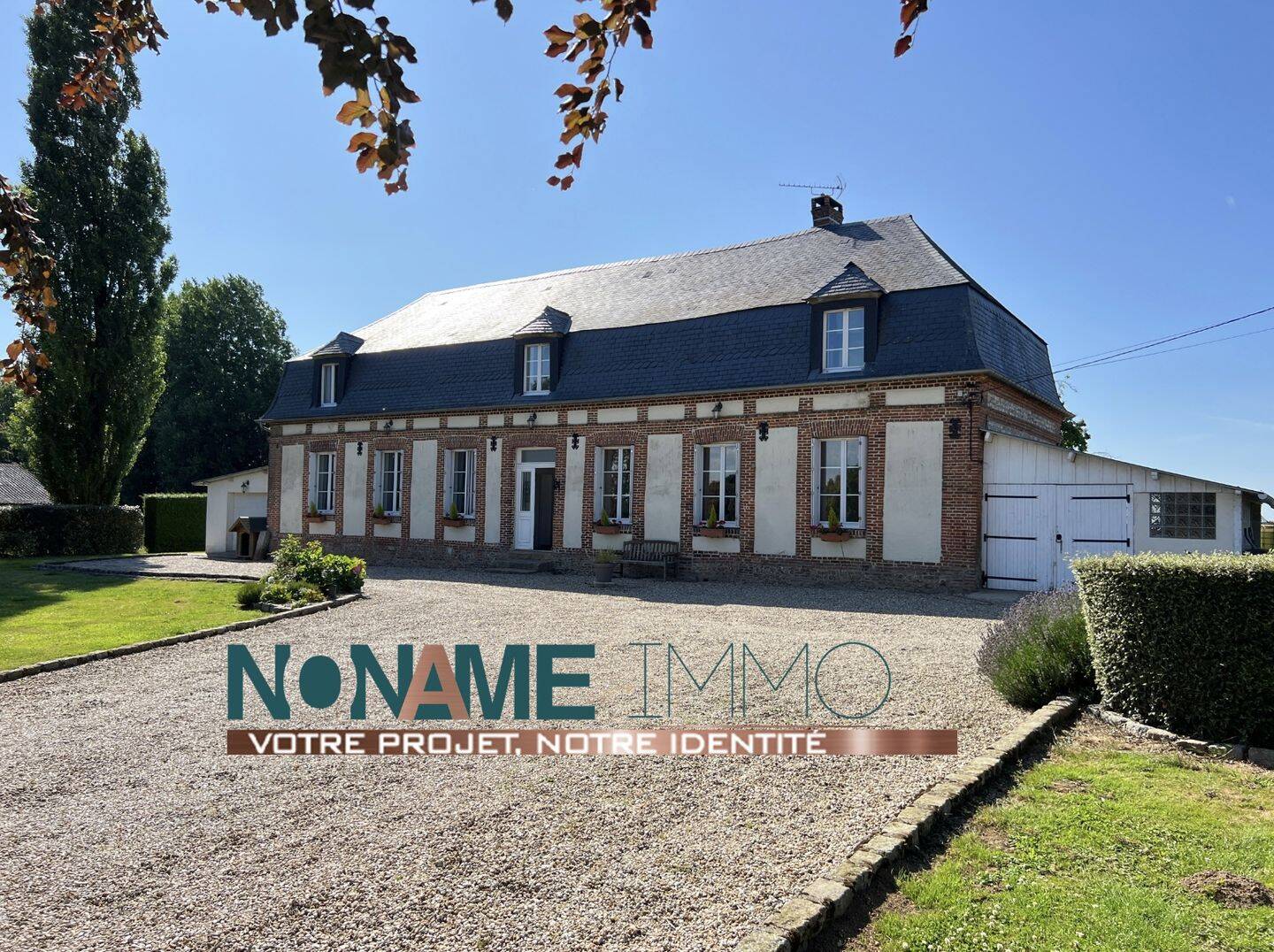 Maison 8 pièces 280 m² · à Pavilly · 280 m² · 329 000 €