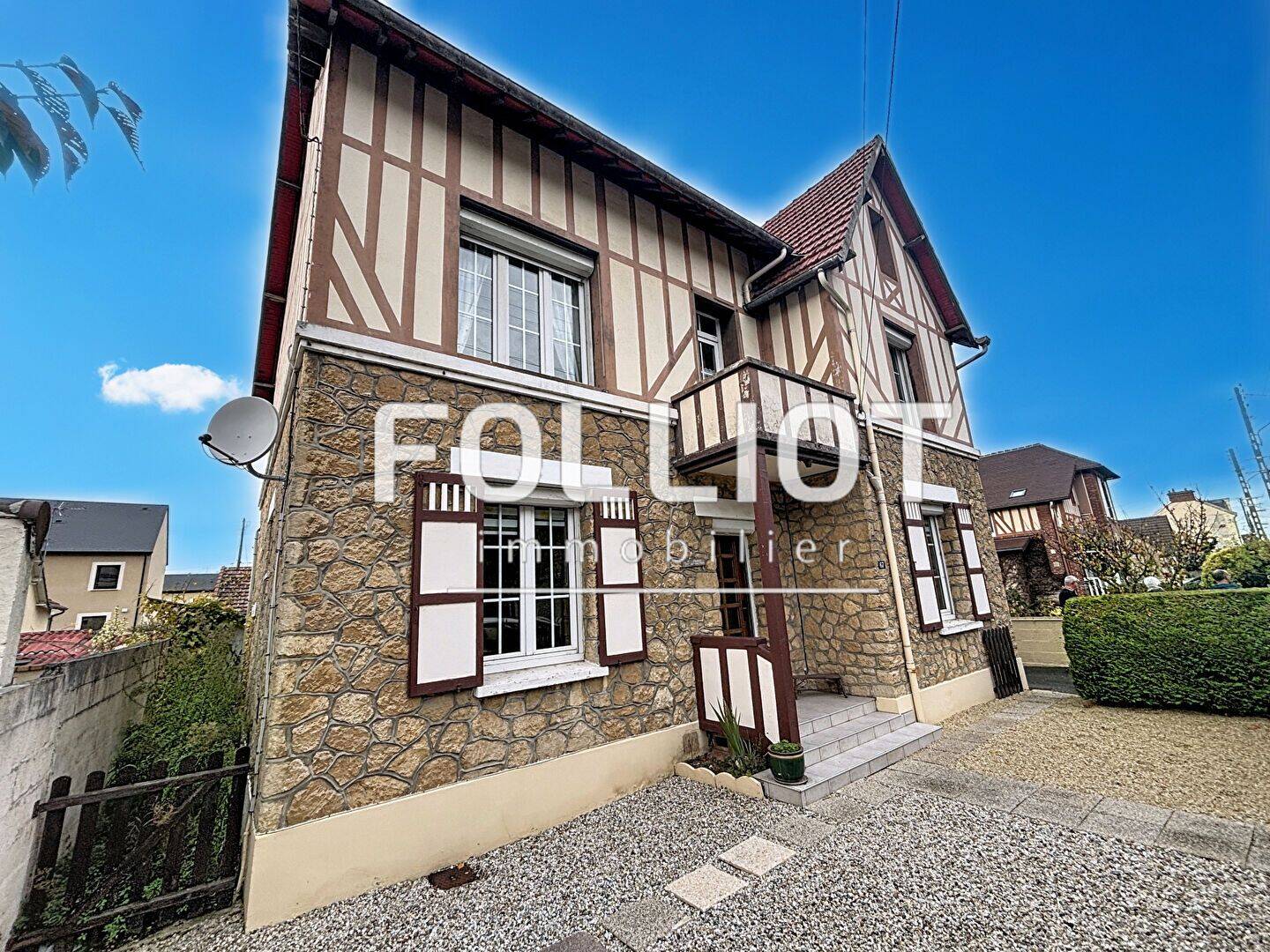 Maison 5 pièces 130 m² · à Dives-sur-Mer · 130 m² · 399 500 €