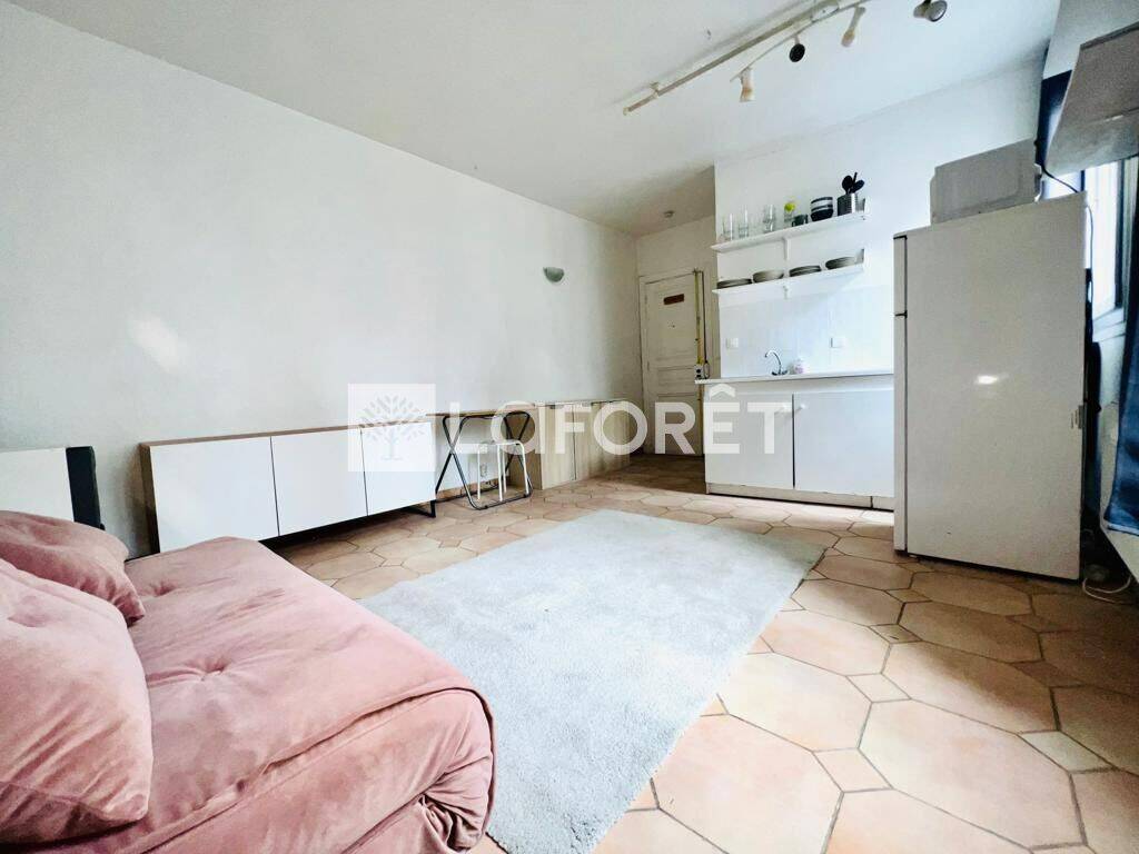 Appartement 1 pièce 18 m² · à Saint-Ouen-sur-Seine · 17,7 m² · 123 000 €