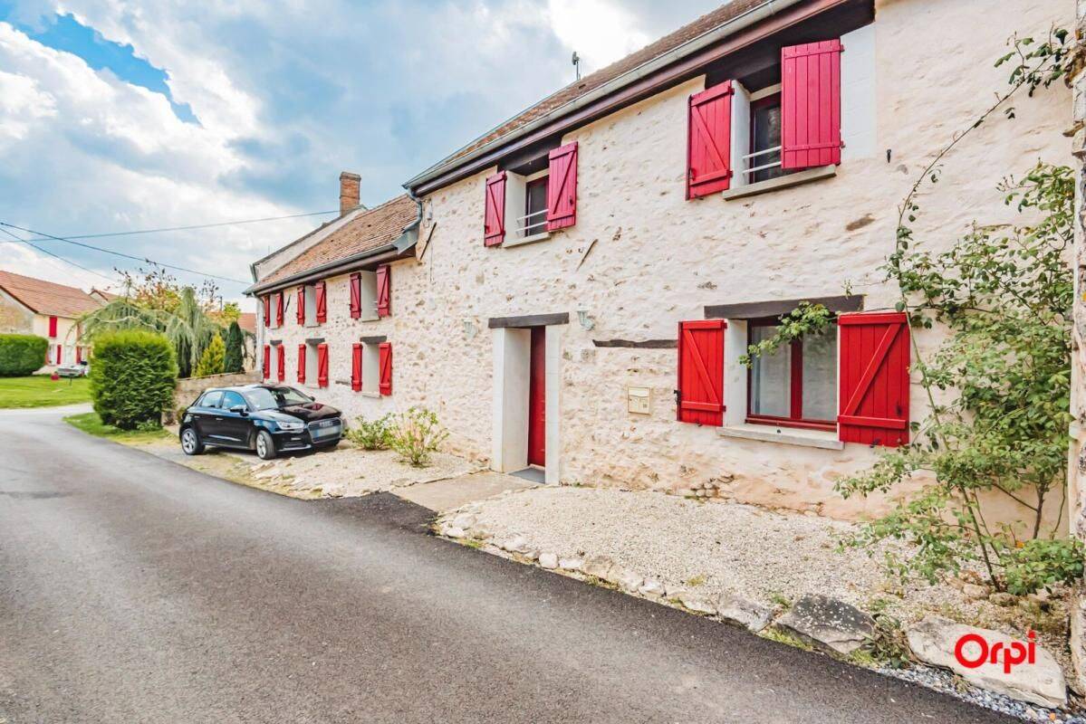 Maison 4 pièces 276 m² · à Dormans · 276 m² · 284 900 €