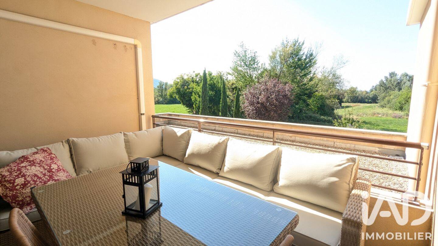 Appartement 3 pièces 81 m² · à Oppède · 80,5 m² · 252 000 €