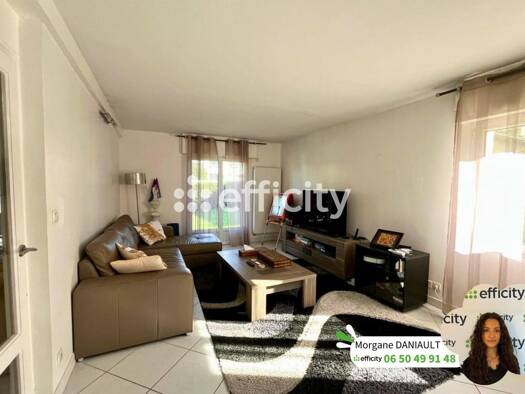 Maison à vendre 275 000 € 6 pièces 5 chambres 135,2 m² 683 m² de terrain Trois Cités Poitiers 86000