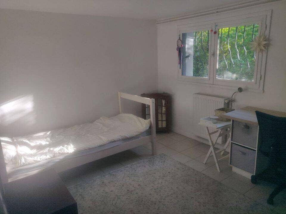 Appartement 1 pièce 13 m² · à Oullins-Pierre-Bénite · 13 m² · 450 €/mois