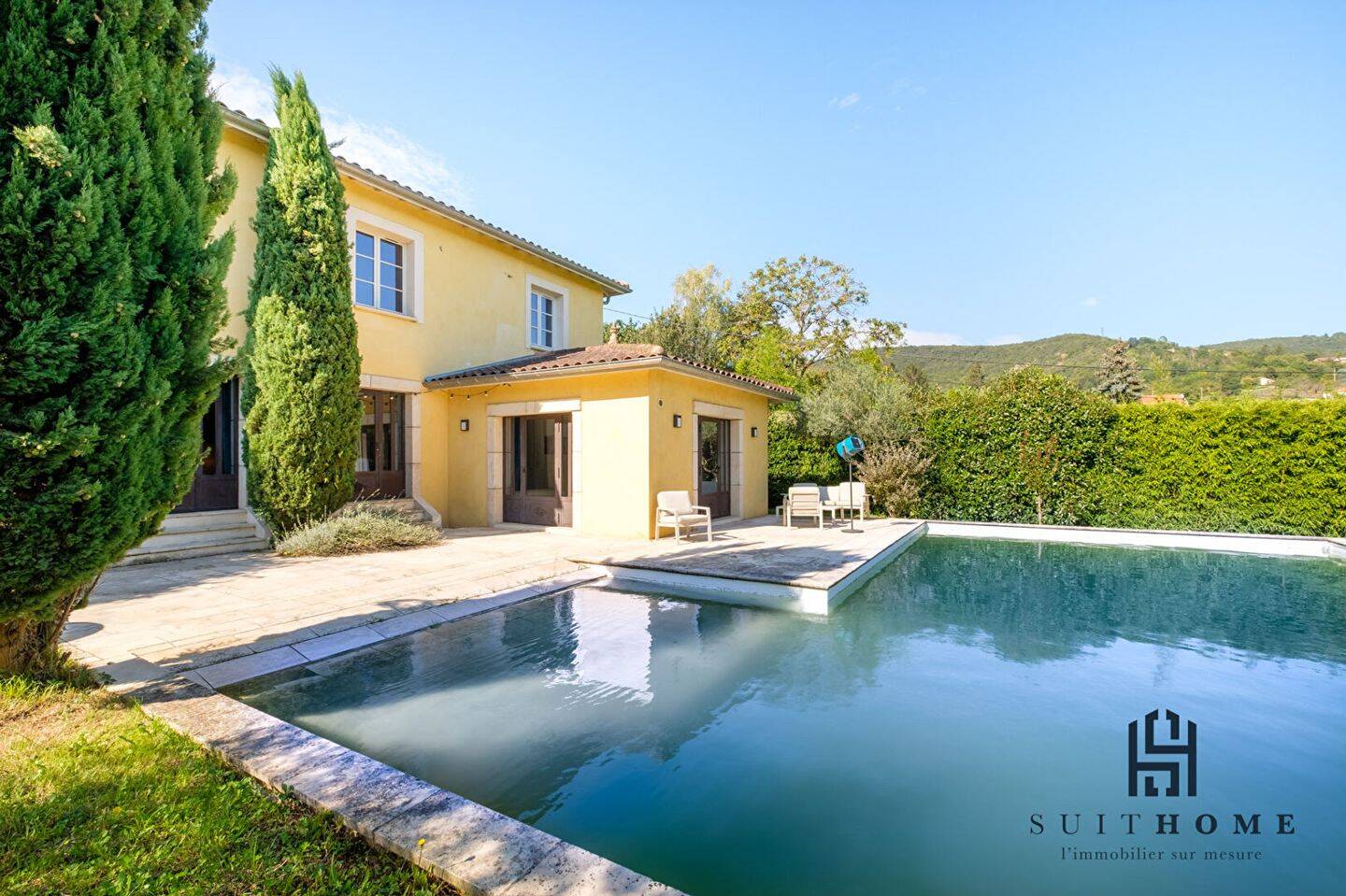 Maison 6 pièces 175 m² · à Saint-Romain-au-Mont-d'Or · 175 m² · 735 000 €