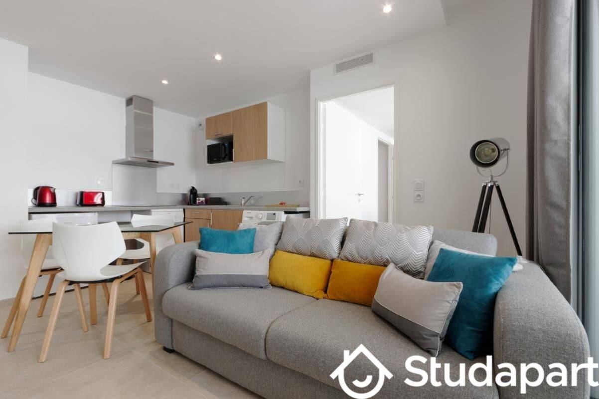 Appartement 2 pièces 33 m² · à Marseille 2ème Arrondissement · 33 m² · 1 250 €/mois