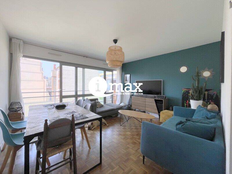 Appartement 3 pièces 66 m² · à Courbevoie · 65,5 m² · 1 790 €