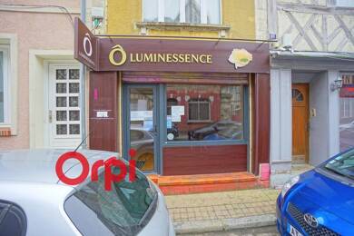Local commercial à louer 600 € 66 m² de surface de vente Centre Ville Bernay 27300