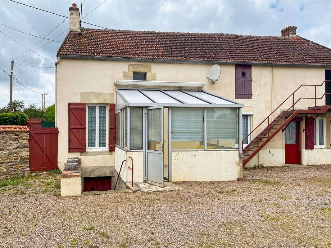 Maison 7 pièces 99 m² · à Époisses · 98,6 m² · 127 000 €