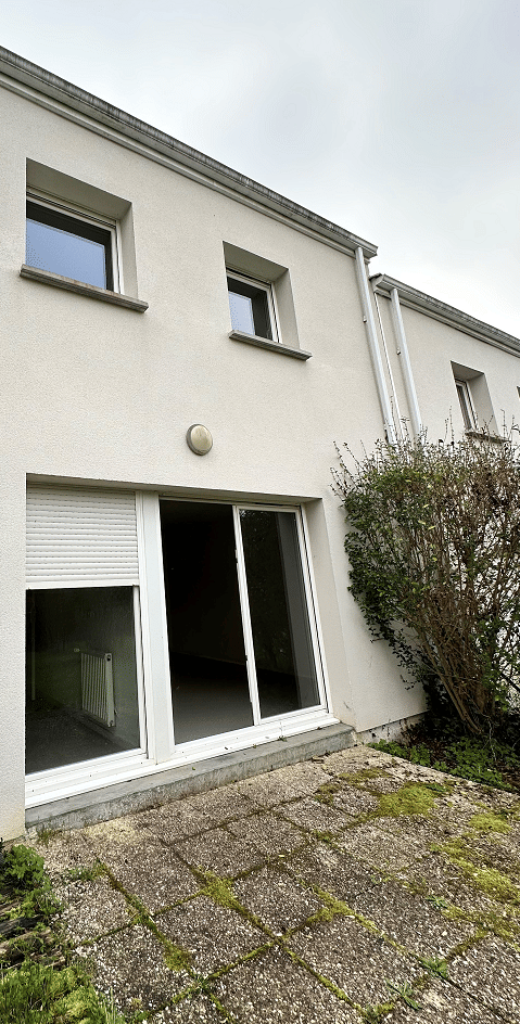 Maison 3 pièces 71 m² · à Saintes · 71 m² · 742 €