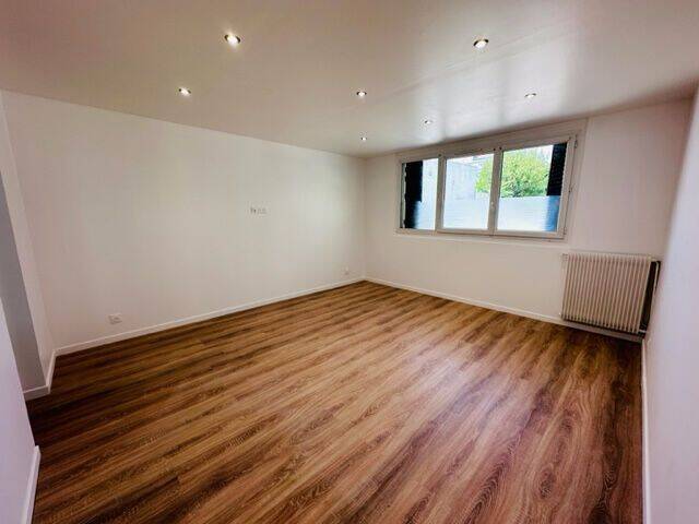 Appartement 2 pièces 40 m² · à Rosny-sous-Bois · 40,3 m² · 1 075 €