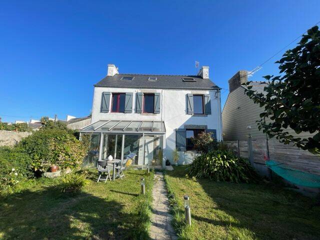 Maison 6 pièces 100 m² · à Saint-Pol-de-Léon · 100,3 m² · 189 000 €