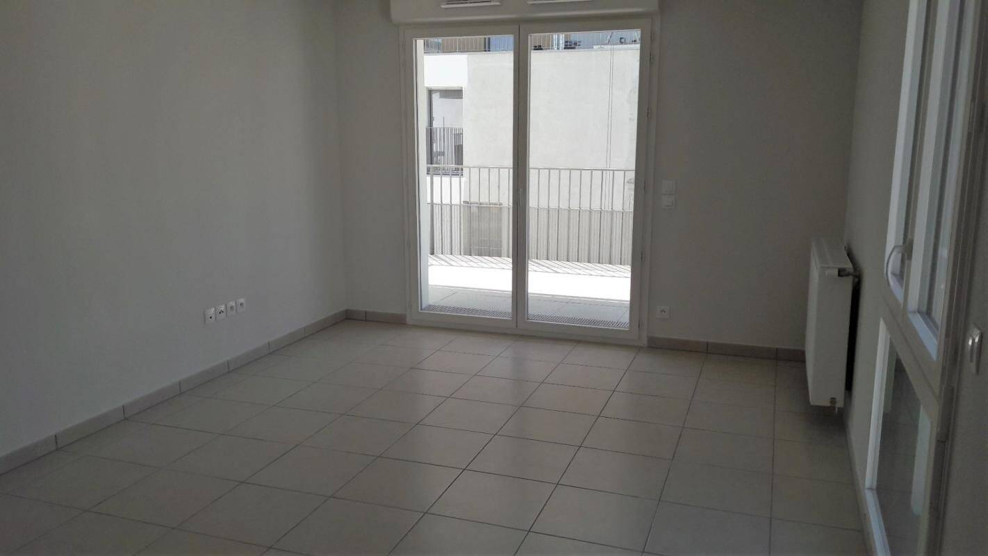 Appartement 3 pièces 58 m² · à Bordeaux · 58 m² · 965 €