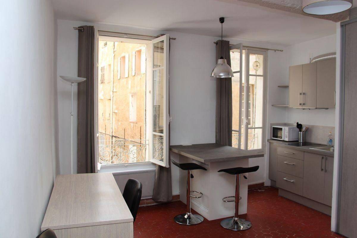 Appartement 1 pièce 22 m² · à Aix-en-Provence · 22 m² · 645 €/mois