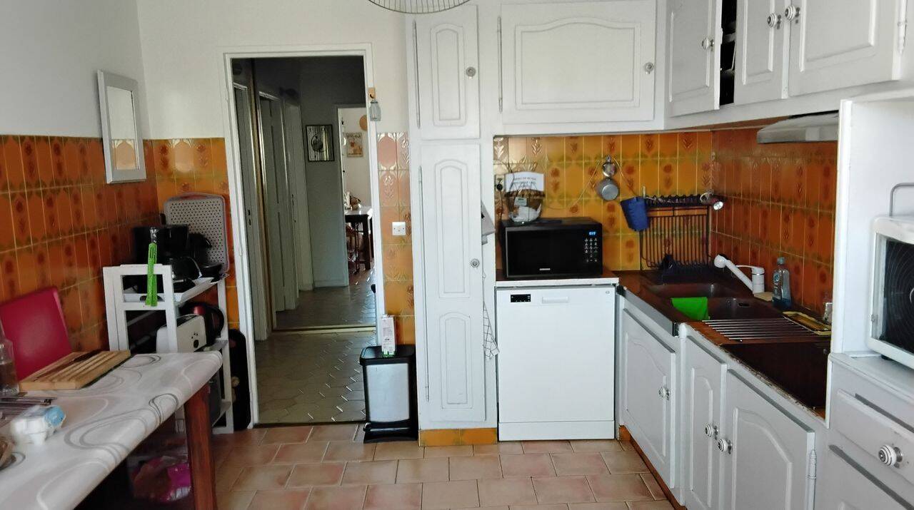 Appartement 1 pièce 11 m² · à Aix-en-Provence · 11 m² · 470 €