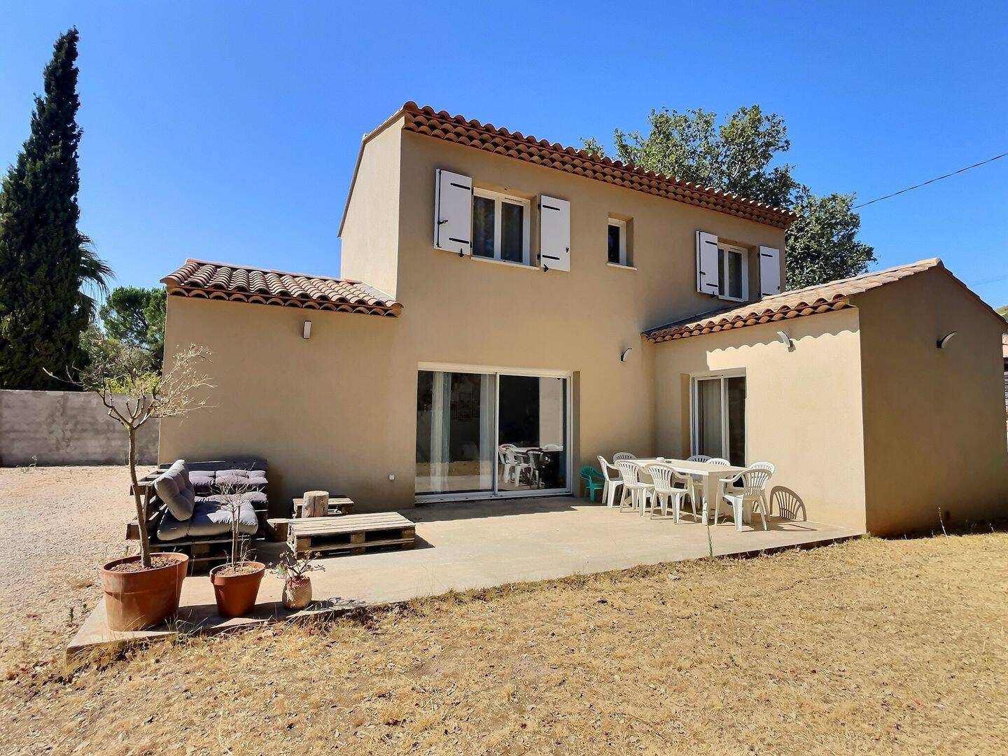 Maison 4 pièces 100 m² · à Pierrefeu-du-Var · 100 m² · 438 500 €