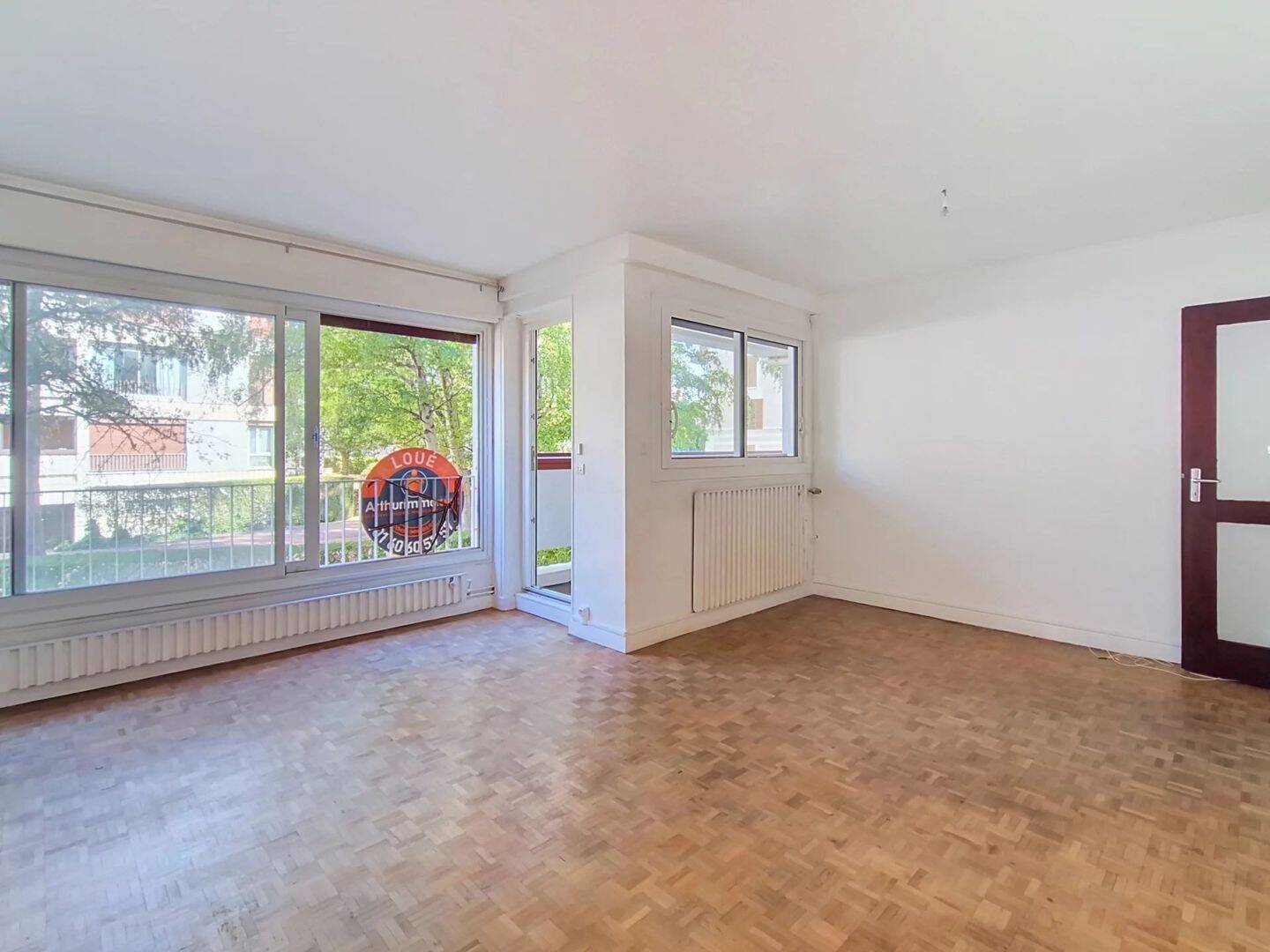 Appartement 2 pièces 65 m² · à Combs-la-Ville · 64,6 m² · 740 €