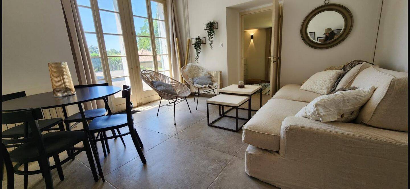 Appartement 1 pièce 50 m² · à Gaillard · 50 m² · 1 650 €