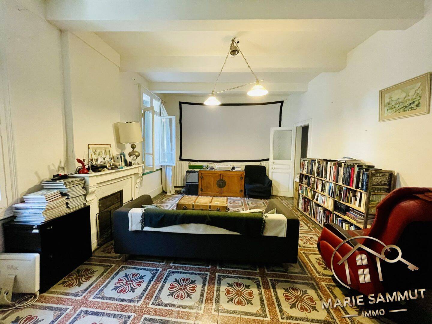 Maison 9 pièces 367 m² · à Plaissan · 367 m² · 480 000 €