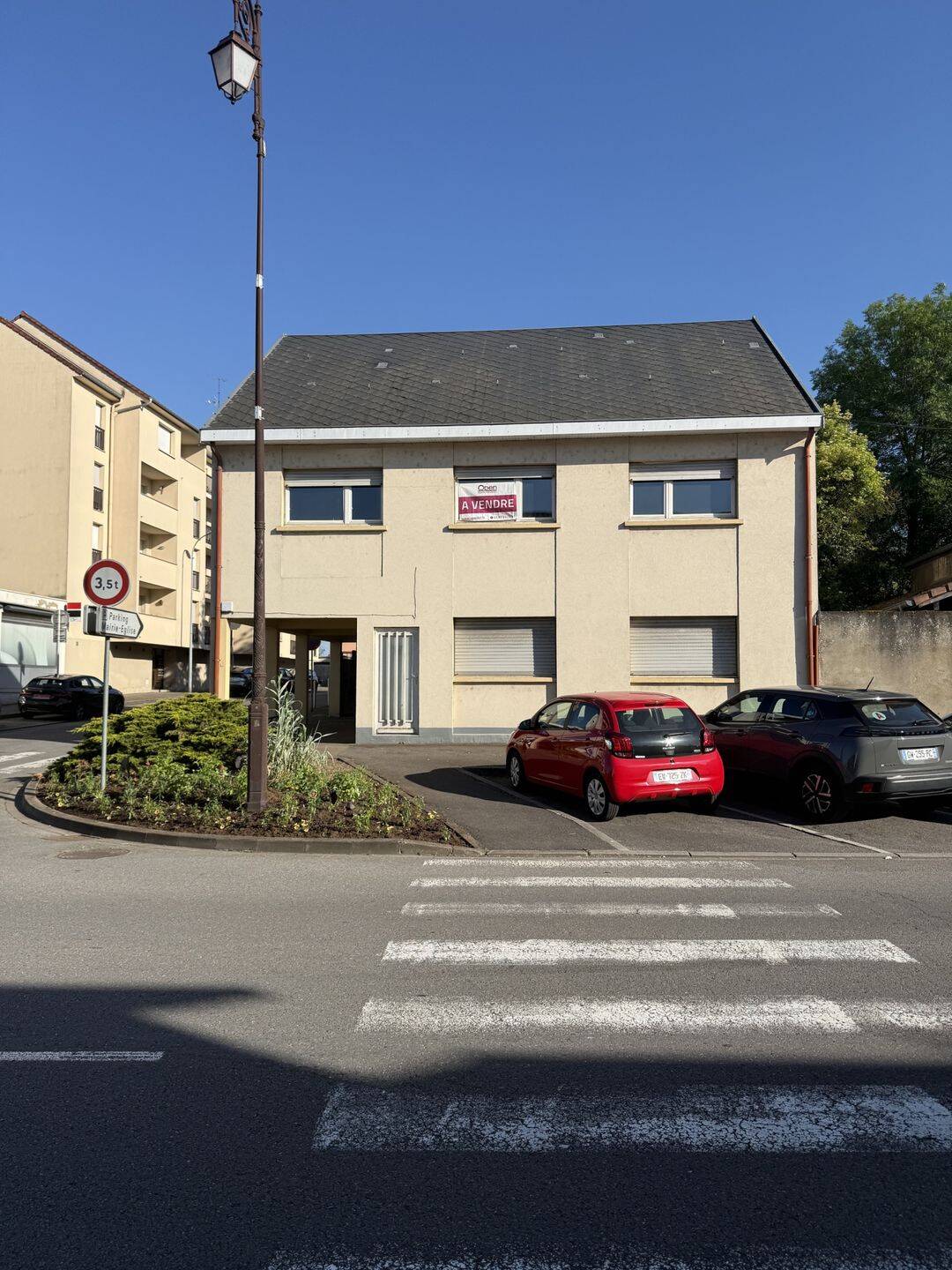 Maison 8 pièces 164 m² · à Florange · 164 m² · 240 000 €